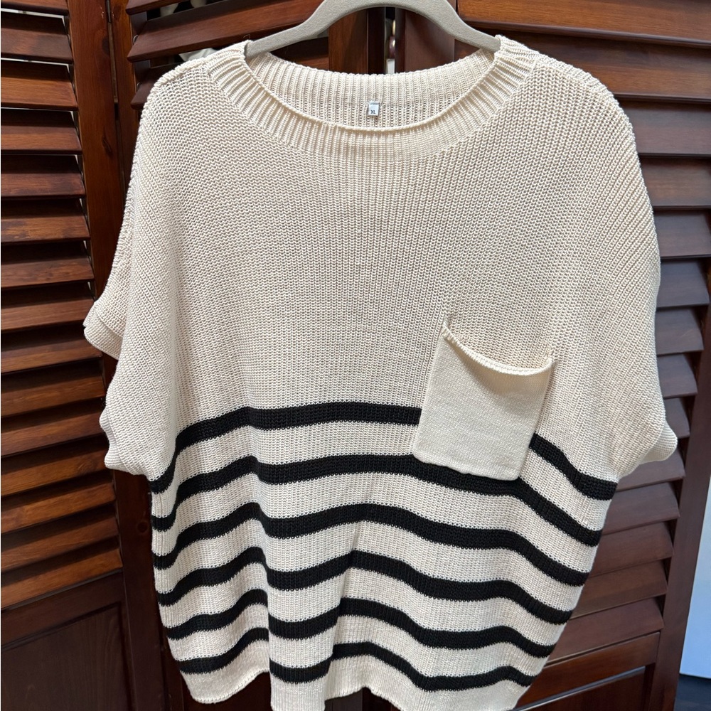 Trendy Striped Knit Sweater with Pocket